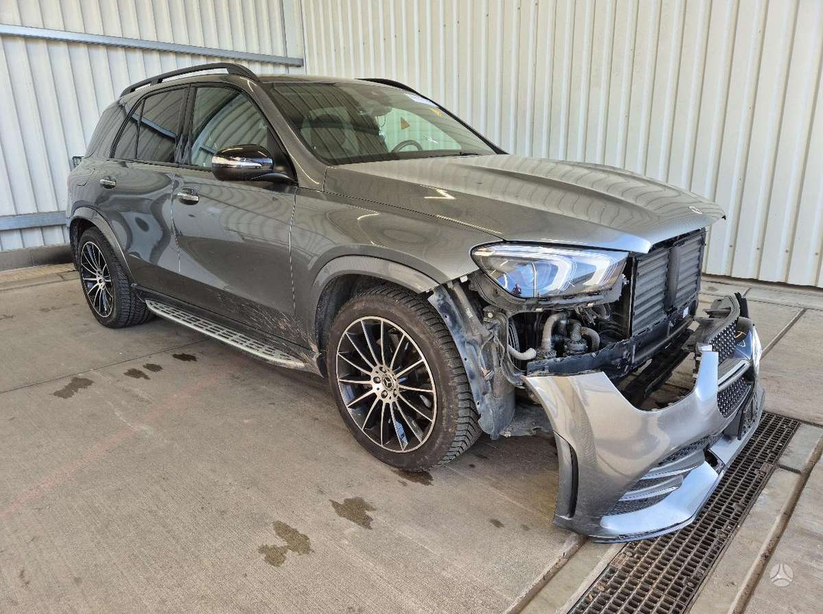 Audi Q5, 2021, 24638 km